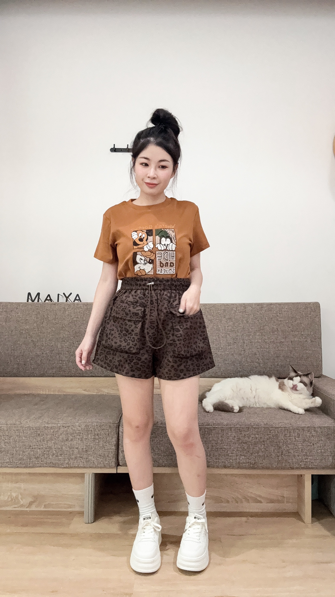 米奇刺繡圖騰T
