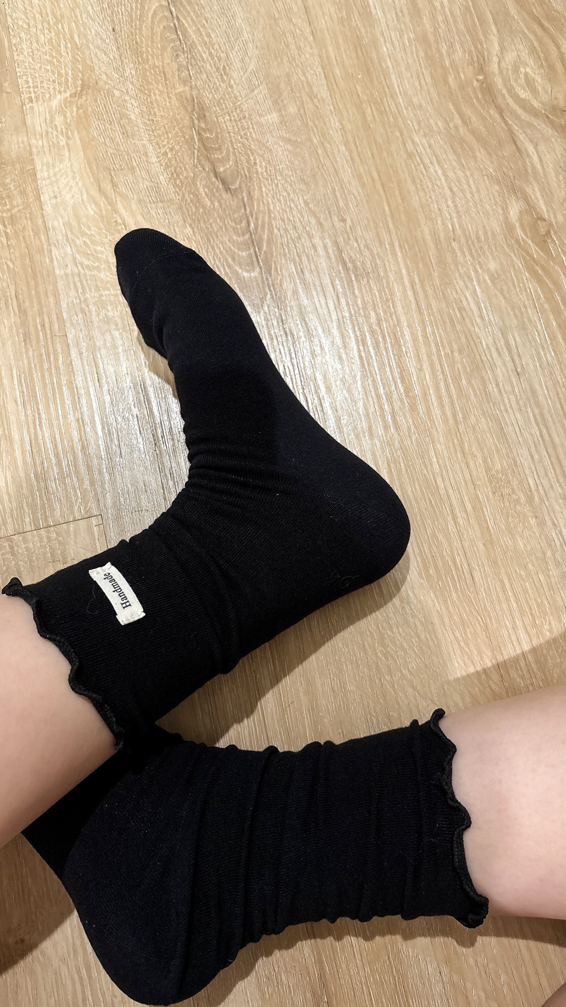 Handmade 百搭木耳邊襪