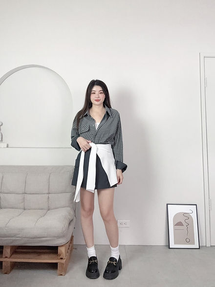 現+預｜自帶造型感披肩襯衫【測試】